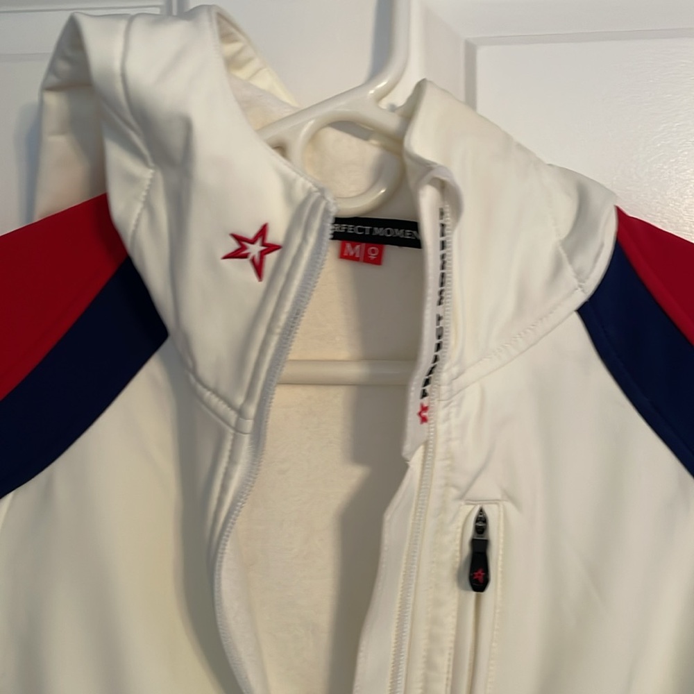 💫Perfect Moment Allos One Piece Ski Suit Snow White/Navy/Red—Medium 💫Like New - Picture 7 of 16